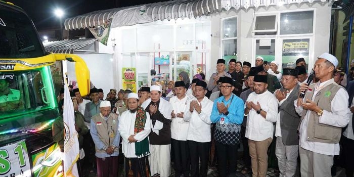 Pelepasan jamaah haji dari Kota Batu.