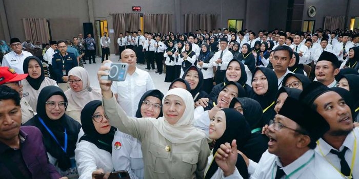 buka-diklat-ppih-embarkasi-surabaya-gubernur-khofifah-tekankan-empati-dan-profesionalisme