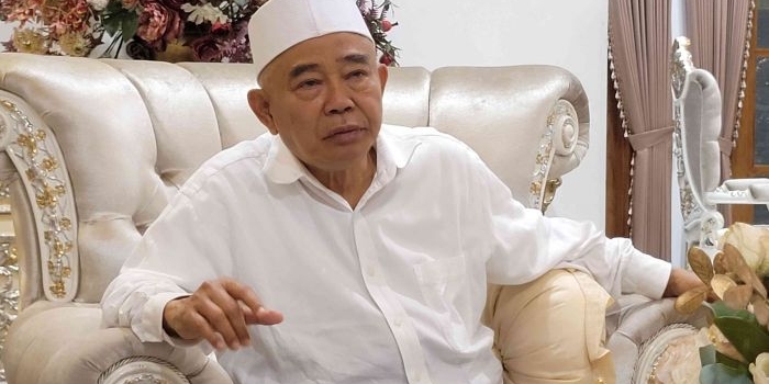 kiai-asep-terkejut-dahlan-iskan-jadi-tersangka