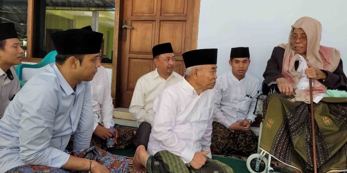 silaturahim-dengan-gus-war-dan-gus-da-ploso-kediri-kiai-asep-disebut-kiai-sing-sugih