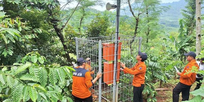 marak-bencana-alam-bpbd-jatim-cek-kondisi-ews-tingkatkan-kesiapsiagaan