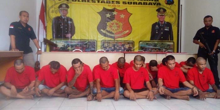 Suasana ungkap kasus di Mapolsek Karang Pilang Surabaya, Rabu (17/10/2018).