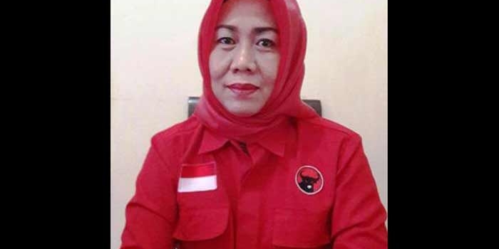 Hj. Siti Muafiyah, Ketua DPC PDIP Kabupaten Gresik. 
