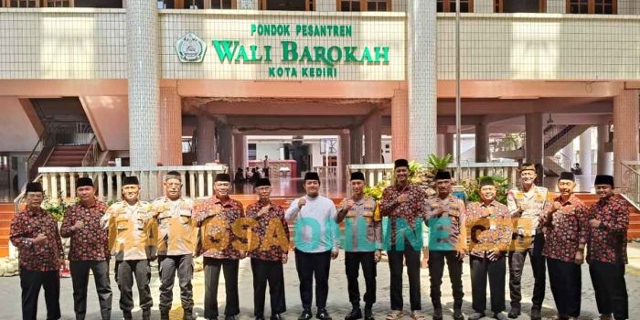 pererat-tali-silahturahmi-kapolres-kediri-kota-sowan-ke-ponpes-wali-barokah