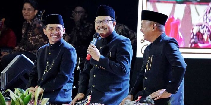 peringati-hari-kartini-gus-ipul-peran-perempuan-penting-dalam-pembangunan