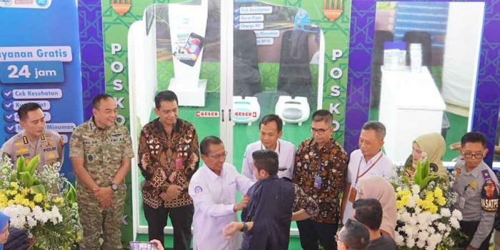 bpjs-kesehatan-dirikan-posko-layanan-pemudik-di-terminal-purabaya