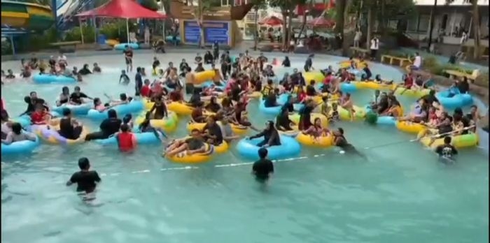 saygon-waterpark-pasuruan-dipadati-pengunjung-pada-libur-nataru-2026