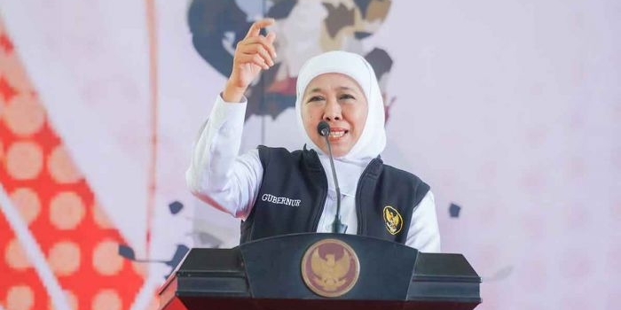gubernur-khofifah-pastikan-pendidikan-di-jatim-tetap-aman-dan-berjalan-di-tengah-situasi-dinamis