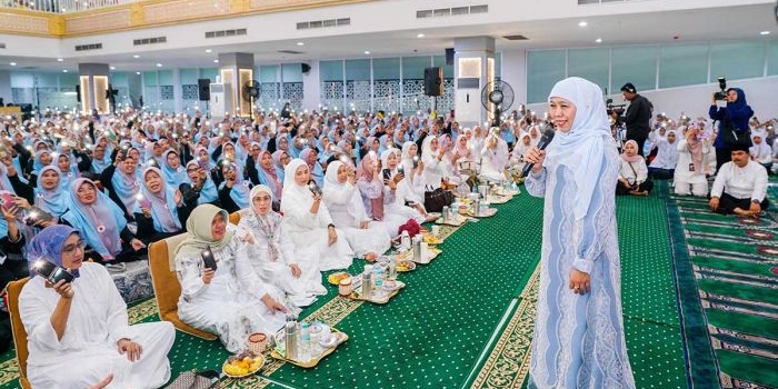 peringati-tahun-baru-islam-1448-h-gubernur-khofifah-1-muharram-momentum-perkuat-kesalehan-sosial