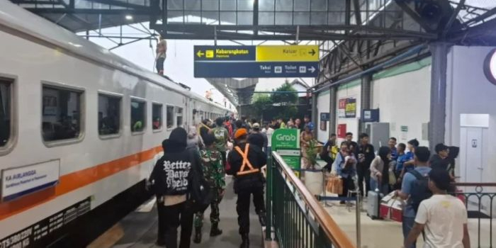 long-weekend-kenaikan-isa-almasih-kai-daop-4-semarang-tambah-perjalanan-ka