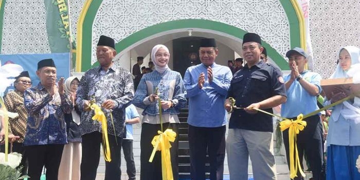 vinanda-prameswati-resmikan-gedung-baru-ma-al-huda-di-kelurahan-ngadirejo-kota-kediri