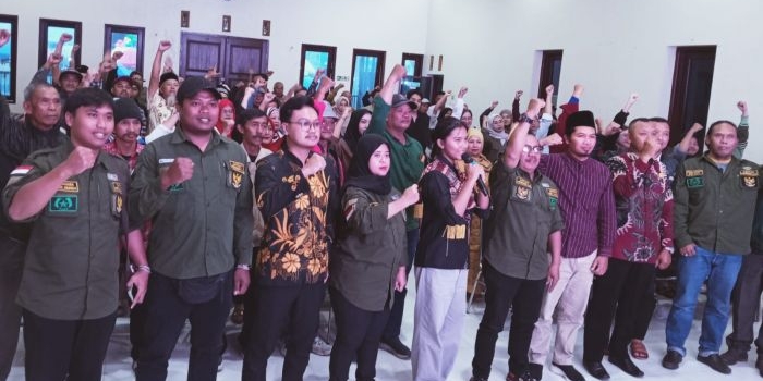 anggota-dprd-jatim-saifudin-zuhri-sosialisasi-etika-digital-dan-kelestarian-alam-di-kota-batu