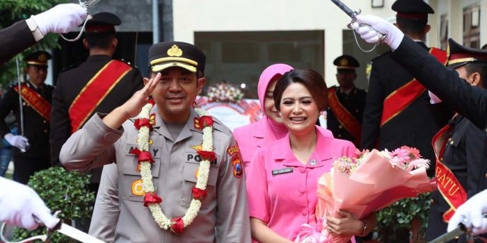 akbp-aris-purwanto-resmi-jabat-kapolres-batu-gantikan-akbp-andi-yudha