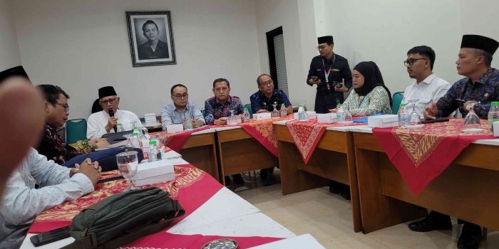 gus-kikin-dzuriyah-pesantren-tebuireng-tak-terlibat-pengelolaan-kotak-amal-makam-gus-dur
