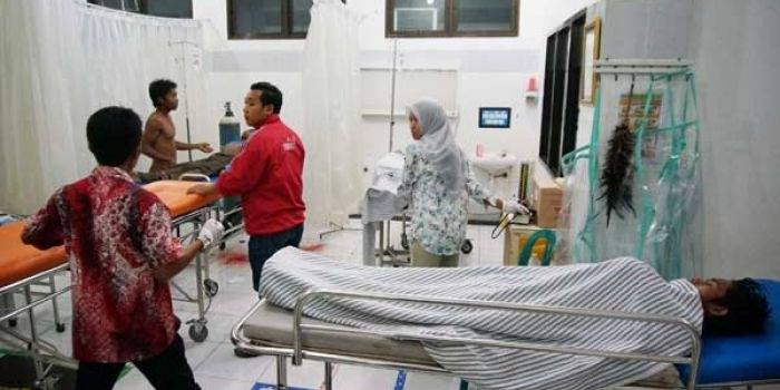 Korban saat di RSUD Jombang. foto: rony suhartomo/ BANGSAONLINE