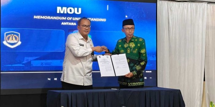 Penandatanganan nota kesepahaman di Kantor Imigrasi Blitar.