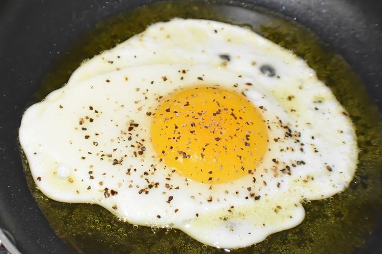 Apakah Telur Setengah Matang Dapat Turunkan Berat Badan? Simak 6 Manfaatnya