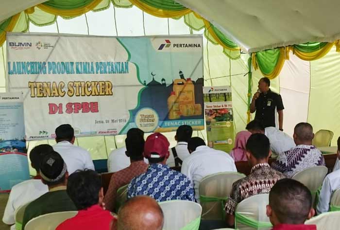 Suasana launching "Tenac Sticker" di SPBU Sugihwaras.