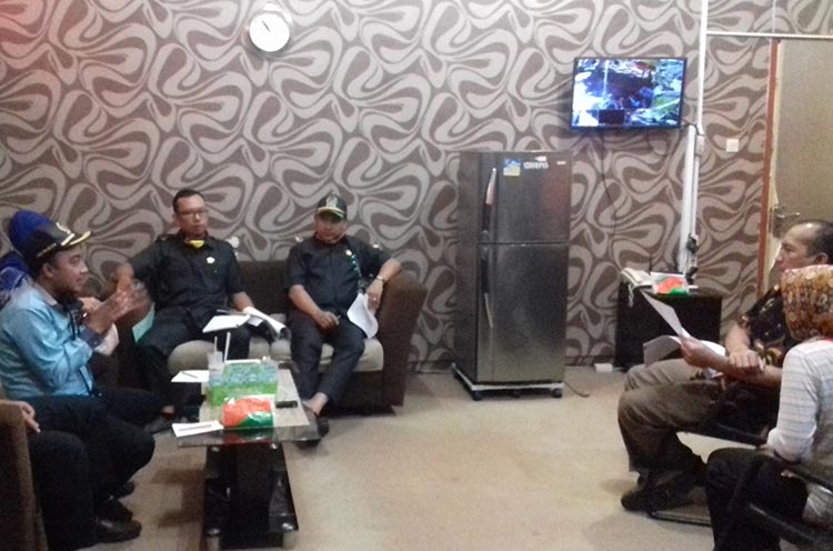 Sidak, Pansus Covid-19 Temukan Ribuan Warga Probolinggo tak Dapat Sembako