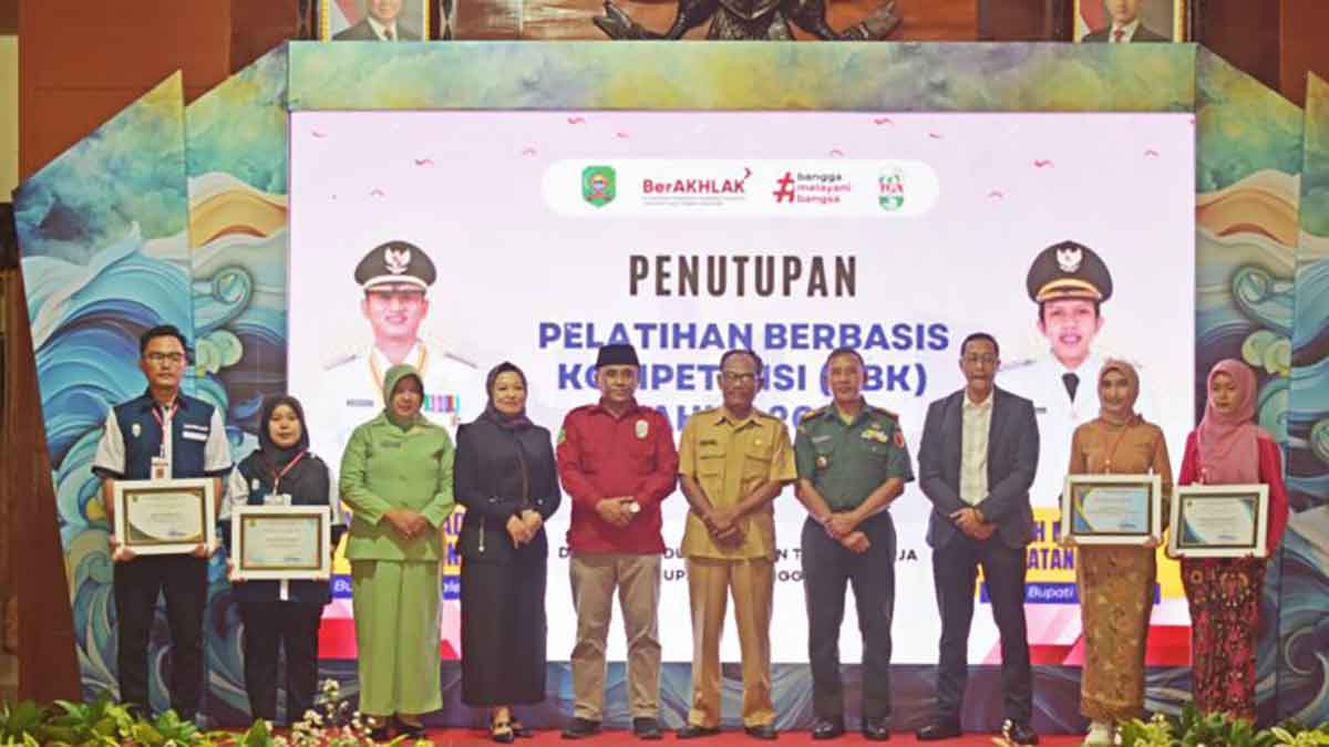 Pelatihan kerja berbasis kompetensi yang digelar Disperinaker Trenggalek.