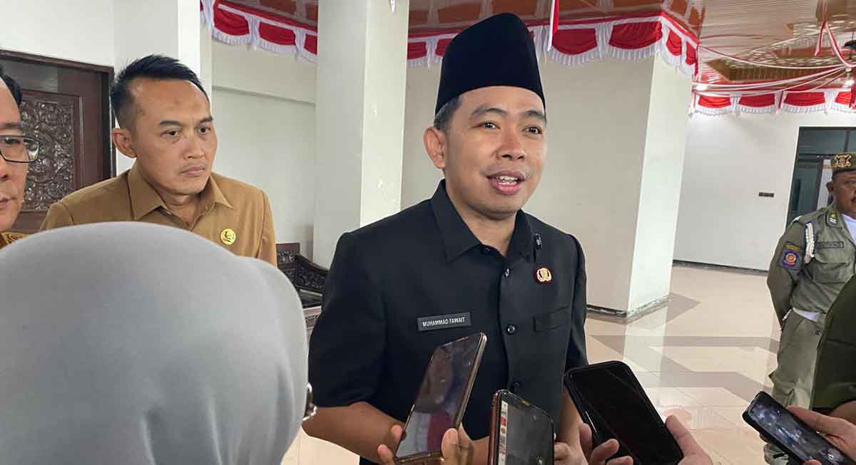 Bupati Jember, Gus Fawait.