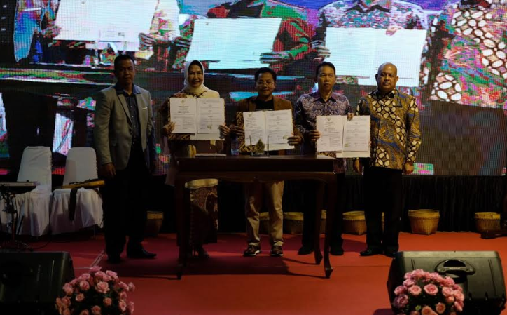 Wali Kota Batu Tandatangani Kerja Sama Pembangunan Malang Raya