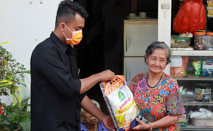 Kartu Sahabat Jangkau Pedagang Kecil Kota Kediri yang Terdampak Corona