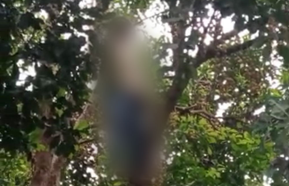 Seorang remaja yang tewas gantung diri di Jember.