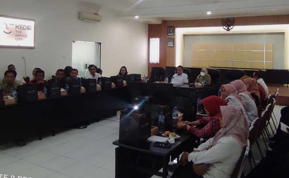 BPJS Kesehatan Cabang Kediri saat menggelar Forum Kemitraan Pemangku Kepentingan Kota Kediri. Foto: Ist.
