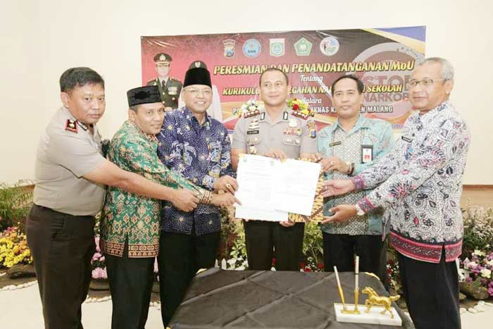 Cegah Narkoba di Sekolah, Pemkab dan Polres Malang MoU