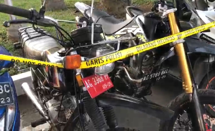 Razia Balap Liar, Polres Blitar Amankan Motor Pelat Merah