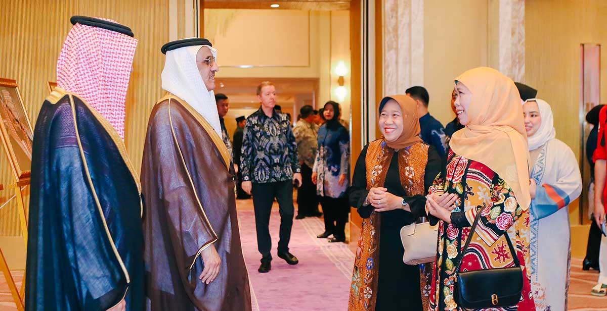Gubernur Khofifah ketika menghadiri Buka Puasa Kedubes Saudi Arabia di Jakarta.