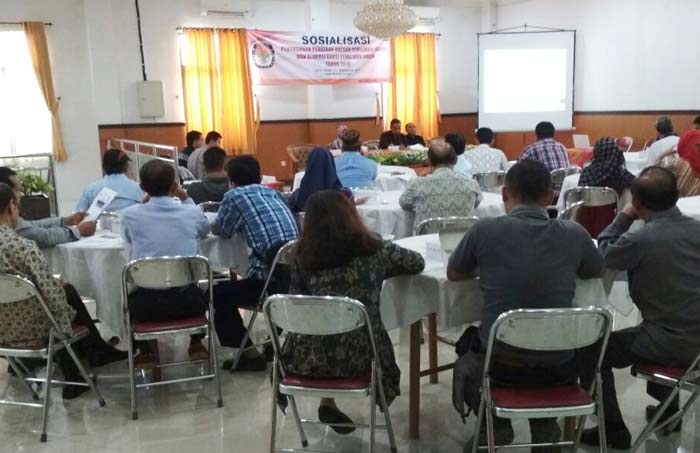 Suasana sosialisasi penataan Dapil di Hotel Permata.