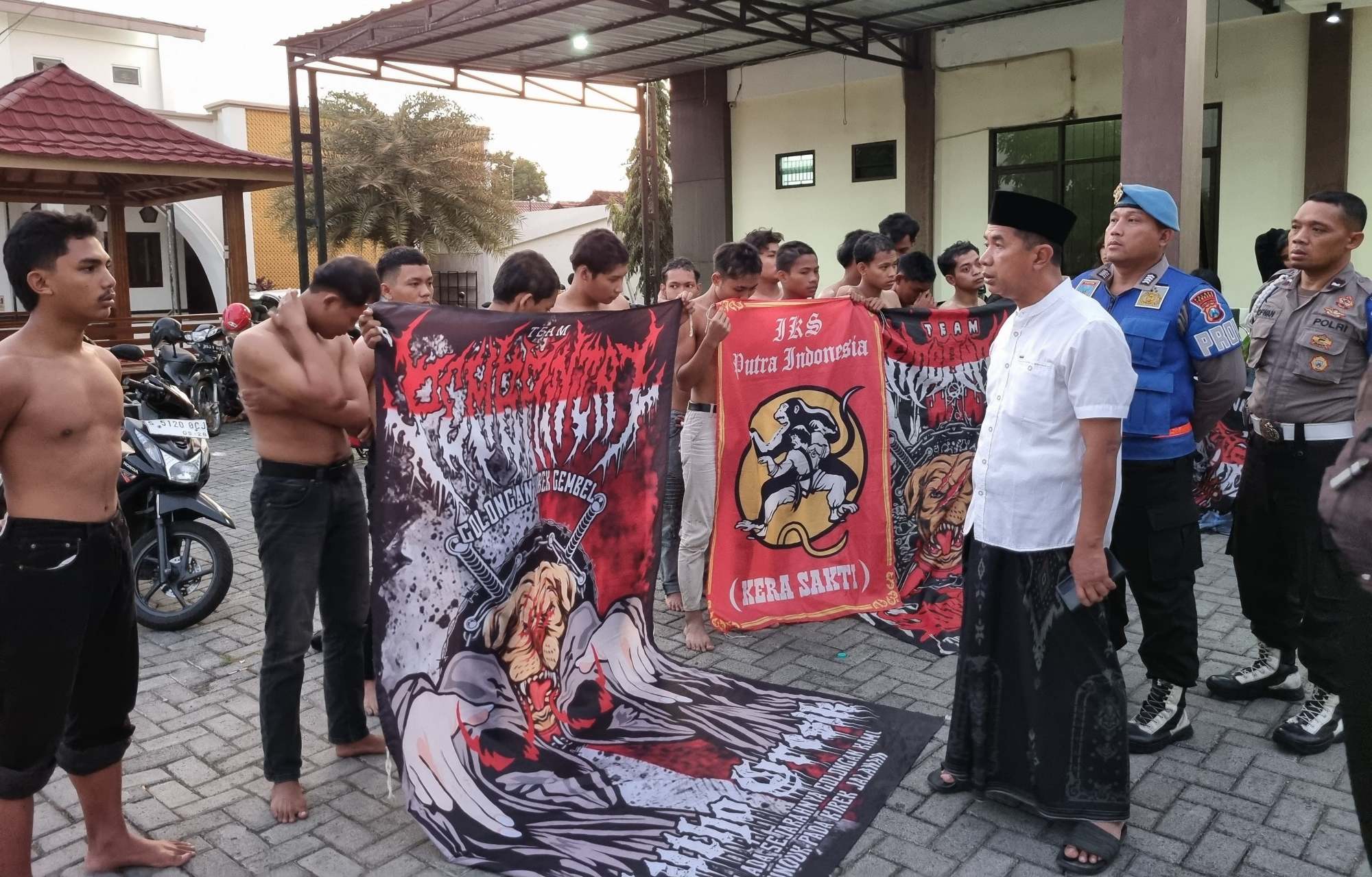 Remaja yang berhasil diringkus polisi usai meresahkan warga dengan konvoi di Jombang