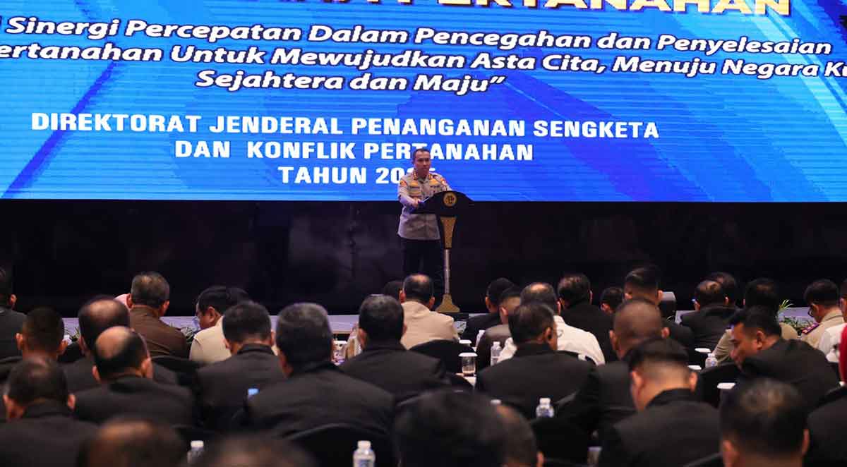 Kabareskrim Polri, Syahardiantono, saat menjadi narasumber dalam Rapat Koordinasi Pencegahan dan Penanganan Tindak Pidana Pertanahan.