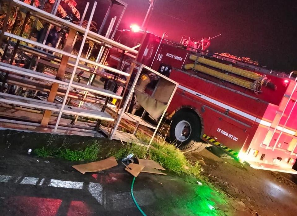 Gudang Bahan Baku Tas di Tanggulangin Sidoarjo Terbakar Dini Hari