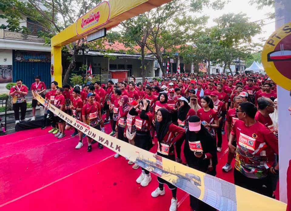 Para peserta Fun Run and Walk Run 2025 yang diadakan PT Smelting, di kawasan Bandar Grisse. Foto: Ist.