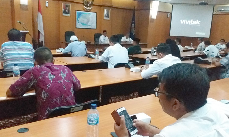 Rapat koordinasi antara pengusaha, Dishub, Dispenda, dan sejumlah OPD terkait.
