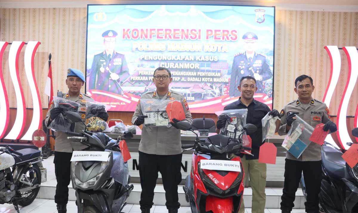 Barang bukti kasus curanmor saat konferensi pers di Mapolres Madiun Kota.