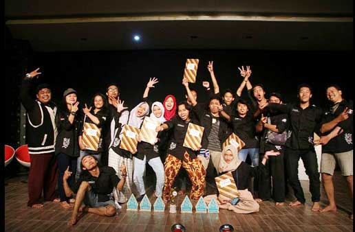 Komunitas Teater Kaki Langit Sabet Berbagai Penghargaan