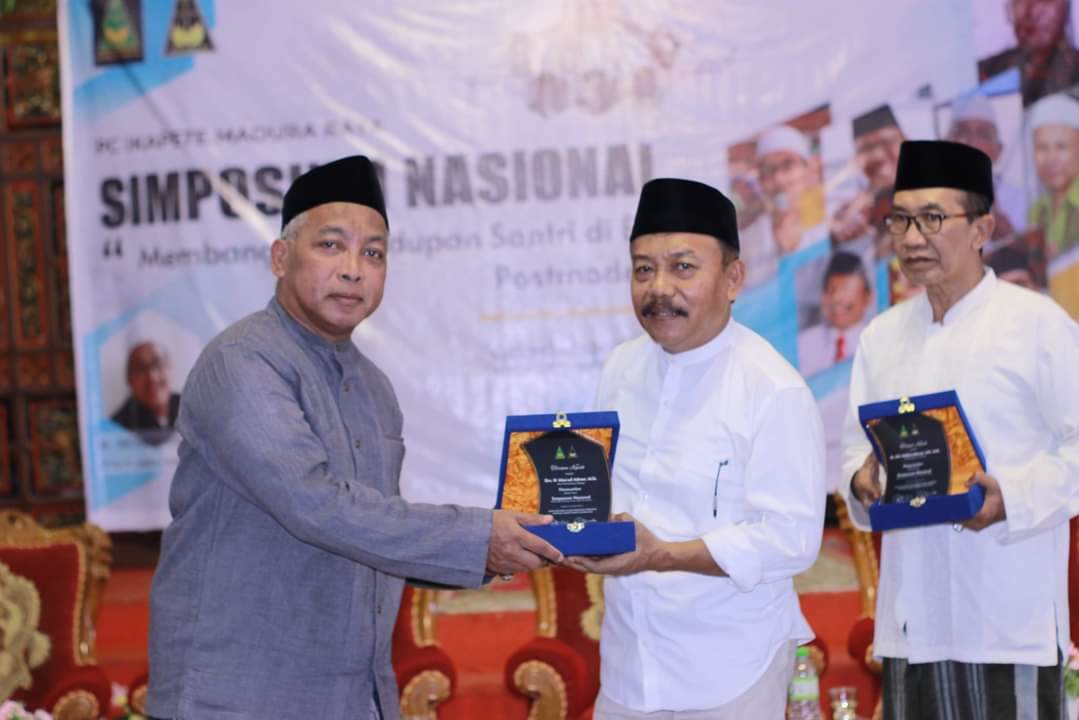 Santri Yatim Pesantren Tebuireng Jadi CEO Perusahaan Media