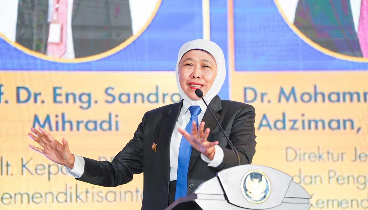 Gubernur Jawa Timur, Khofifah Indar Parawansa.