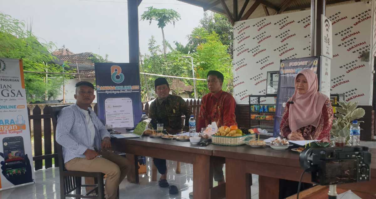 Anggota Komisi IV DPRD Kabupaten Pasuruan saat podcast bersama BANGSAONLINE dalam program Jawara atau akronim dari Jagongan Wakil Rakyat.