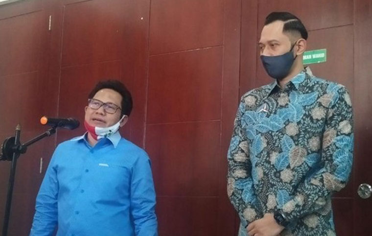 Ketua Umum DPP Partai Demokrat Agus Harimurti Yudhoyono (kanan) saat bertemu dengan Ketua Umum PKB Muhaimin Iskandar, beberapa waktu lalu.