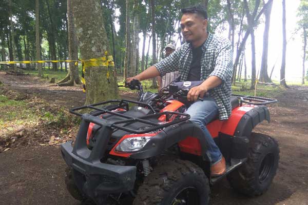 Salah satu lahan milik PTPN X di Djengkol Kecamatan Plosoklaten kabupaten Kediri yang disulap jadi wahan wisata edukasi. foto: ARIF K/BANGSAONLINE