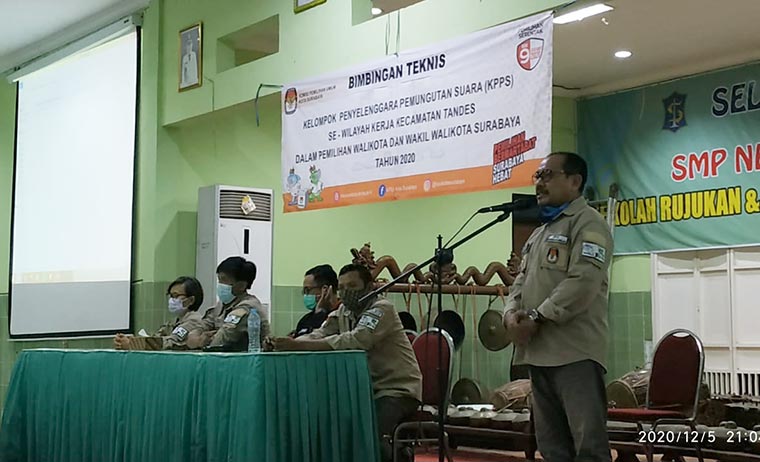 Pembukaan Bimtek untuk Kelompok Penyelenggara Pemungutan Suara (KPPS) yang bertugas di 159 TPS se-wilayah Tandes.