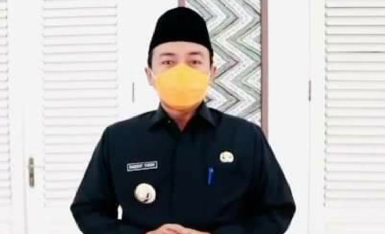 Bupati Pamekasan, Baddrut Tamam.