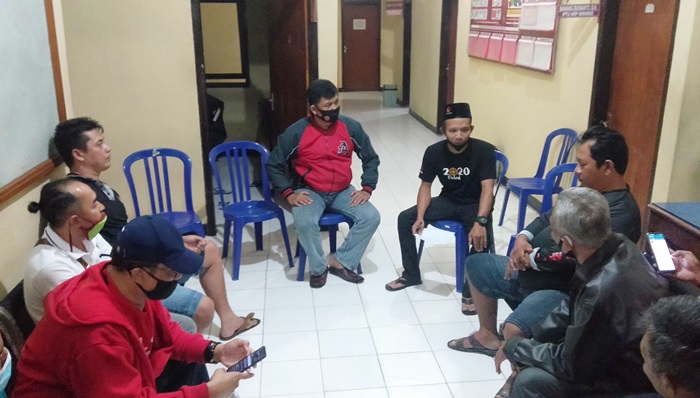 Tak Kantongi STTPK, Kampanye Paslon 02 Dibubarkan Massa, Bawaslu Ponorogo Diduduki
