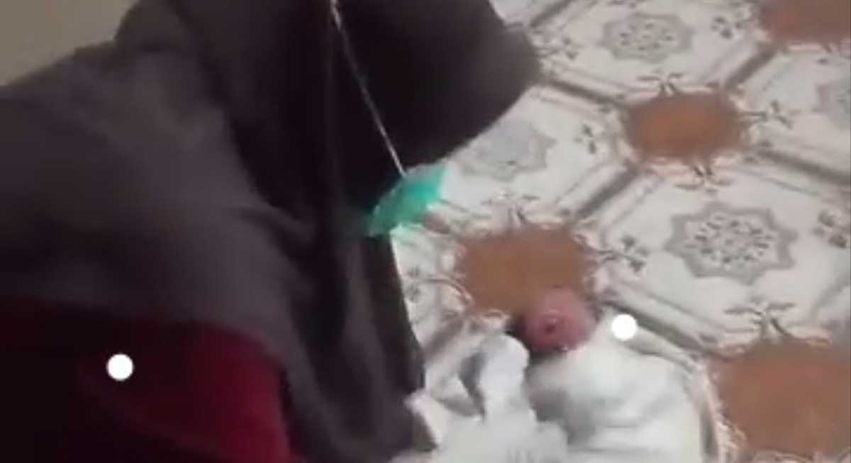 Penemuan bayi perempuan di Jombang.