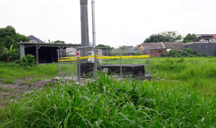 Disegel Dispol PP Karena Ilegal, Pekerja Tower BTS di Bunder Asri Nekat Pasang Perangkat